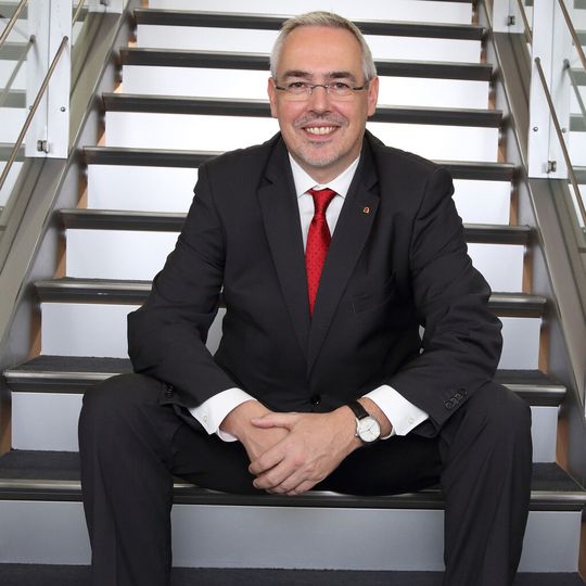 Guido Schumacher (45) lenkt jetzt die Geschicke der Amada GmbH in Haan. Guido Schumacher (45) lenkt jetzt die Geschicke der Amada GmbH in Haan.
