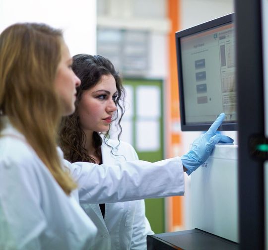 Die Herausforderung an die Labor-IT besteht unter anderem in der Nutzung von „Big Data“. Die Herausforderung an die Labor-IT besteht unter anderem in der Nutzung von „Big Data“.