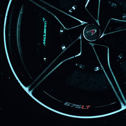Der neue McLaren 675 LT soll erst auf dem Genfer Automobilsalon vorgestellt werden. Der neue McLaren 675 LT soll erst auf dem Genfer Automobilsalon vorgestellt werden.