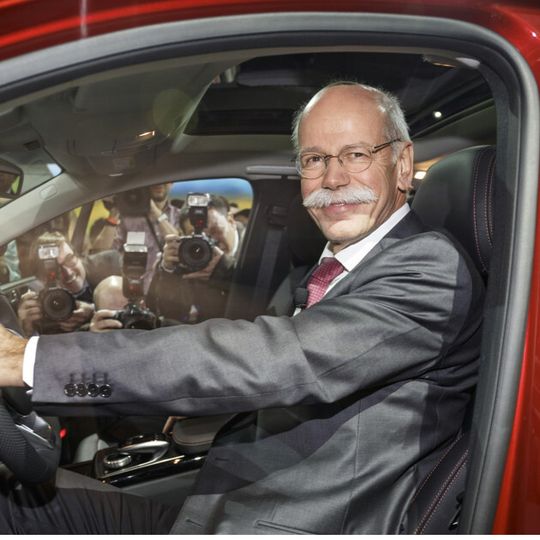 Daimler-CEO Dieter Zetsche stand er »Automobil Industrie« für ein Interview zur Verfügung. Daimler-CEO Dieter Zetsche stand er »Automobil Industrie« für ein Interview zur Verfügung.