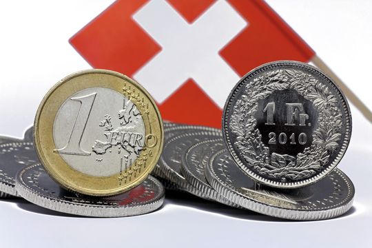 Eine Rückkehr zu einem Eurokurs von 1.20 Franken ist in weite Ferne gerückt. Eine Rückkehr zu einem Eurokurs von 1.20 Franken ist in weite Ferne gerückt.