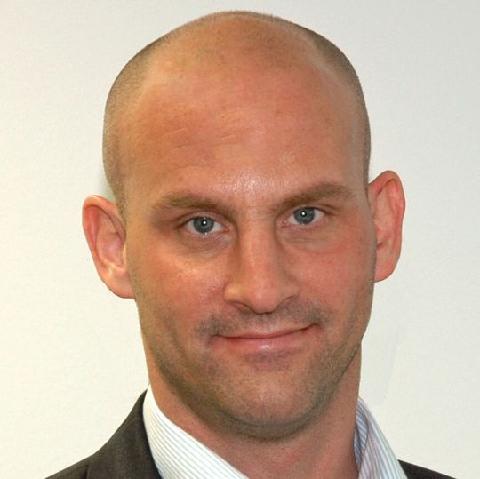 Jochen Stuhr kommt von Volvo Financial Services und kümmert sich seit dem 1. Februar 2015 um den Verkauf gebrauchter Lkw von Renault und Volvo in der DACH-Region. Jochen Stuhr kommt von Volvo Financial Services und kümmert sich seit dem 1. Februar 2015 um den Verkauf gebrauchter Lkw von Renault und Volvo in der DACH-Region.