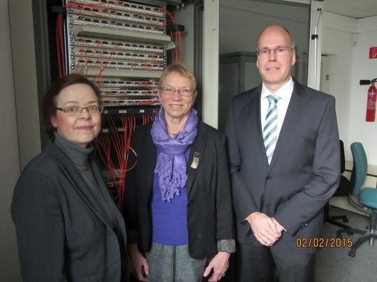 (v. l.) Maren Thomsen (Präsidentin des Oberverwaltungsgerichts), Justizministerin Anke Spoorendonk und Dr. Birger Brandt (Präsident des Finanzgerichts) (v. l.) Maren Thomsen (Präsidentin des Oberverwaltungsgerichts), Justizministerin Anke Spoorendonk und Dr. Birger Brandt (Präsident des Finanzgerichts)