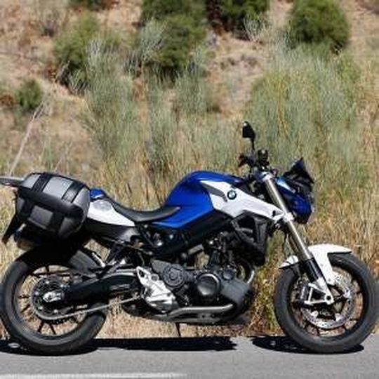 Unterwegs in Anadlusien mit der neuen BMW F 800 R. Unterwegs in Anadlusien mit der neuen BMW F 800 R.