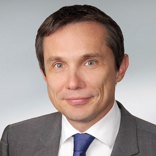 Dipl.-Ing. Michael Preinerstorfer, Geschäftsführer der European Industrial Business Unit der NSK Europe. Dipl.-Ing. Michael Preinerstorfer, Geschäftsführer der European Industrial Business Unit der NSK Europe.