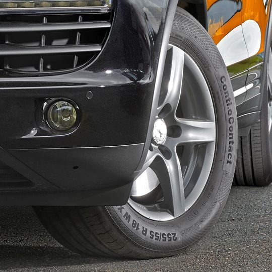 Den E-Contact in 17 und 18 Zoll hat Conti vor allem für Hybridautos entwickelt. Den E-Contact in 17 und 18 Zoll hat Conti vor allem für Hybridautos entwickelt.