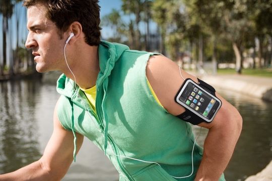 Mit reichlich Zubehör, auch für Apples iPhone, geht Belkin ab Oktober ins Rennen. Mit reichlich Zubehör, auch für Apples iPhone, geht Belkin ab Oktober ins Rennen.