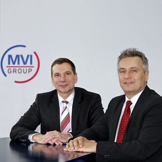 Christian Hirsch (links) und Gerhard Weber leiten seit Jahresbeginn 2015 gemeinsam die Geschäfte beim Automobilentwickler MVI Group. Christian Hirsch (links) und Gerhard Weber leiten seit Jahresbeginn 2015 gemeinsam die Geschäfte beim Automobilentwickler MVI Group.