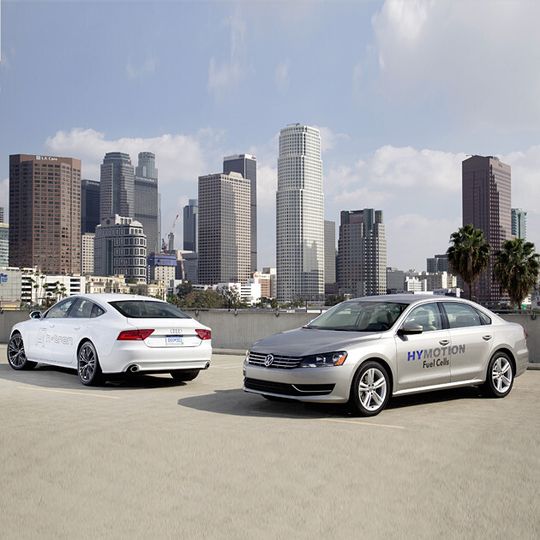 Für 50 Millionen US-Dollar sicherte sich Volkswagen die Brennstoffzellen-Patente. Für 50 Millionen US-Dollar sicherte sich Volkswagen die Brennstoffzellen-Patente.