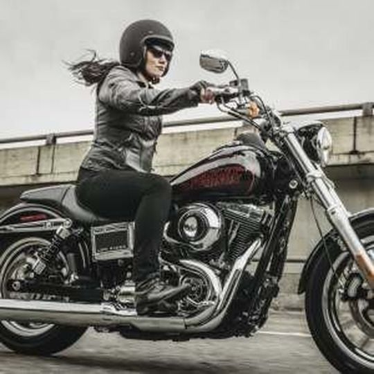 Was die Motorradsaison 2015 im bereich Chopper und Cruiser zu bieten hat. Was die Motorradsaison 2015 im bereich Chopper und Cruiser zu bieten hat.