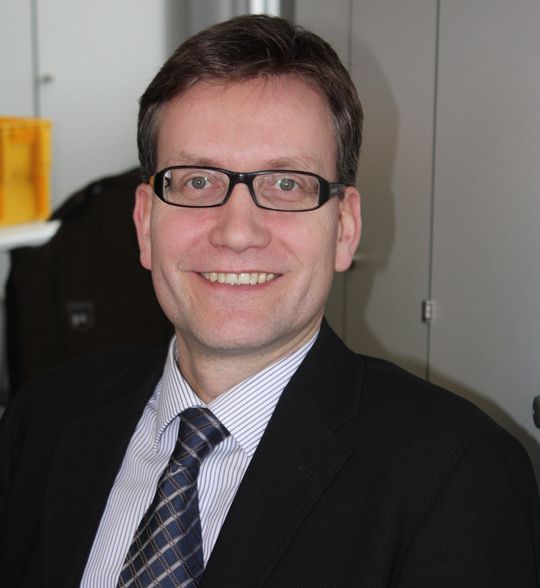 „Smepac-Tests zeigen, dass Folienschleusen ein Schwachpunkt an Isolatoren sind.“ Dirk Collins, Waldner Process Systems. „Smepac-Tests zeigen, dass Folienschleusen ein Schwachpunkt an Isolatoren sind.“ Dirk Collins, Waldner Process Systems.