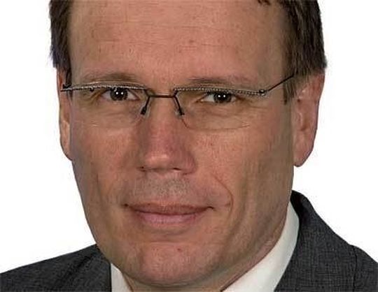 Dr. Gunther Hartmann, Leiter der Forschung und Entwicklung der Kamax-Werke Rudolf Kellermann GmbH & Co. KG, Osterode am Harz: „Der Sensor erlaubt es, die Vorspannkraft direkt zu kontrollieren; sei es beim Anzug oder auch bei der Kontrolle im Feld.“ Bild: Kamax-Werke Dr. Gunther Hartmann, Leiter der Forschung und Entwicklung der Kamax-Werke Rudolf Kellermann GmbH & Co. KG, Osterode am Harz: „Der Sensor erlaubt es, die Vorspannkraft direkt zu kontrollieren; sei es beim Anzug oder auch bei der Kontrolle im Feld.“ Bild: Kamax-Werke