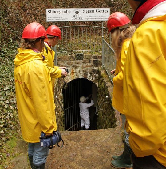 Eingang zur ehemaligen Silbergrube „Segen Gottes“ in Haslach-Schnellingen im Schwarzwald, in dem die Forscher ihre Proben nahmen. Eingang zur ehemaligen Silbergrube „Segen Gottes“ in Haslach-Schnellingen im Schwarzwald, in dem die Forscher ihre Proben nahmen.