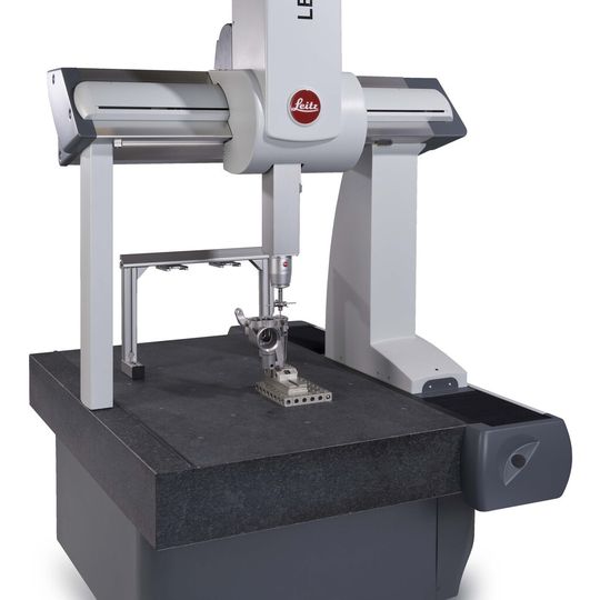 Die Leitz Reference HP 7.7.5 ist laut Hexagon vor allem für die Messung von kleinen Werkstücken mit engen Toleranzen geeignet. Die Leitz Reference HP 7.7.5 ist laut Hexagon vor allem für die Messung von kleinen Werkstücken mit engen Toleranzen geeignet.