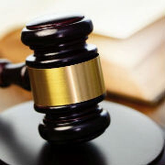 Das OLG Karlsruhe hat ein für den Vertragshandel wichtiges Urteil gefällt. Das OLG Karlsruhe hat ein für den Vertragshandel wichtiges Urteil gefällt.