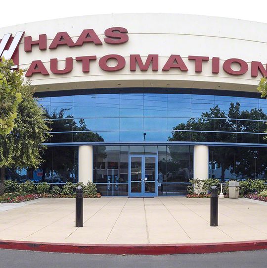 2014 war für Haas Automation das beste Jahr in seiner Unternehmensgeschichte. Mit mehr als 14.000 produzierten Einheiten und einem Anstieg von 22 % im Vergleich zu 2013 spricht der Maschinenhersteller von einem historischen Rekord. 2014 war für Haas Automation das beste Jahr in seiner Unternehmensgeschichte. Mit mehr als 14.000 produzierten Einheiten und einem Anstieg von 22 % im Vergleich zu 2013 spricht der Maschinenhersteller von einem historischen Rekord.