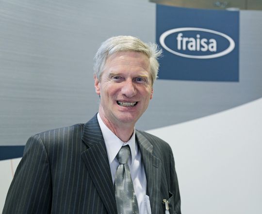 Dr. Johann Rechberger (Leiter Material- und Oberflächentechnologie, Fraisa SA) zeigte am Swissmem-Zerspanungsseminar auf, was es beim Mikrofräsen zu beachten gilt. Dr. Johann Rechberger (Leiter Material- und Oberflächentechnologie, Fraisa SA) zeigte am Swissmem-Zerspanungsseminar auf, was es beim Mikrofräsen zu beachten gilt.