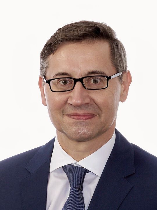 „Ein geschlossener Prozess macht nur Sinn, wenn die Anlage möglichst vollständig entleert werden kann.“ Andreas Altmeyer L.B. Bohle „Ein geschlossener Prozess macht nur Sinn, wenn die Anlage möglichst vollständig entleert werden kann.“ Andreas Altmeyer L.B. Bohle