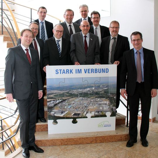 Der Standortbetreiber Infraserv Knapsack will mit den angesiedelten Unternehmen gemeinsam wachsen und in eine erfolgreiche Zukunft gehen. Der Standortbetreiber Infraserv Knapsack will mit den angesiedelten Unternehmen gemeinsam wachsen und in eine erfolgreiche Zukunft gehen.