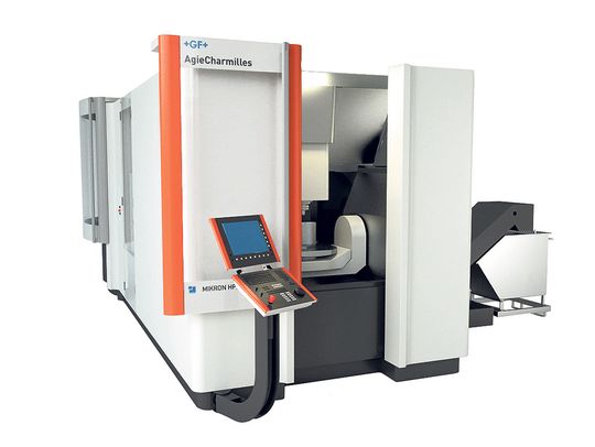 Für den automatisierten Einsatz im „High-Performance-Machining”-Bereich ausgelegt: die Fräsmaschinen Mikron HPM 600U und die Mikron HPM 800U. Bild: Agie-Charmilles Für den automatisierten Einsatz im „High-Performance-Machining”-Bereich ausgelegt: die Fräsmaschinen Mikron HPM 600U und die Mikron HPM 800U. Bild: Agie-Charmilles