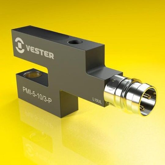 PMI mit Stecker 3-polig M8.