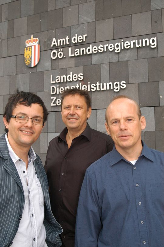 Thomas Greifeneder, Peter Breitenberger, Walter Osterkorn (v. l.) von der IT-Abteilung des Landes Oberösterreich Thomas Greifeneder, Peter Breitenberger, Walter Osterkorn (v. l.) von der IT-Abteilung des Landes Oberösterreich