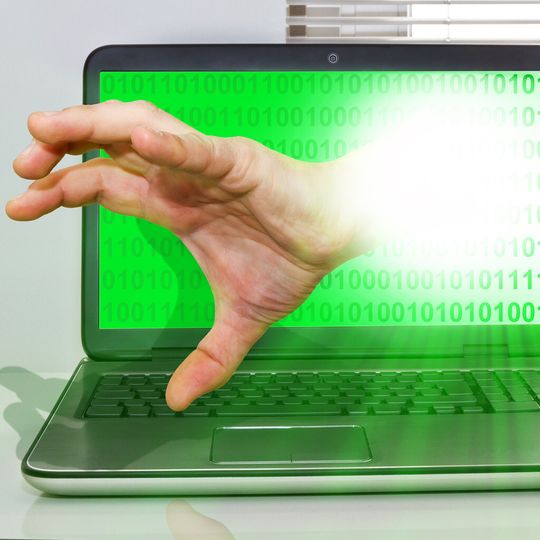 Steuerungssysteme und Schnittstellen von Automatisierungssystemen müssen besonders gegen Attacken geschützt werden. 10 Tipps, wie Sie Scada-Netzwerke schützen können. Steuerungssysteme und Schnittstellen von Automatisierungssystemen müssen besonders gegen Attacken geschützt werden. 10 Tipps, wie Sie Scada-Netzwerke schützen können.