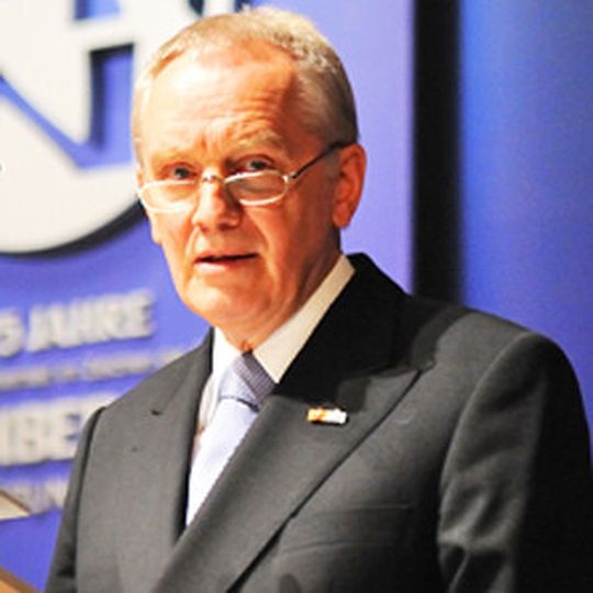 Abschied nach fast 50 Jahren: Hans-Peter Schmidt, Aufsichtsratsvorsitzender der Nürnberger Beteilungungs AG, legt sein Amt am 21. April nieder.