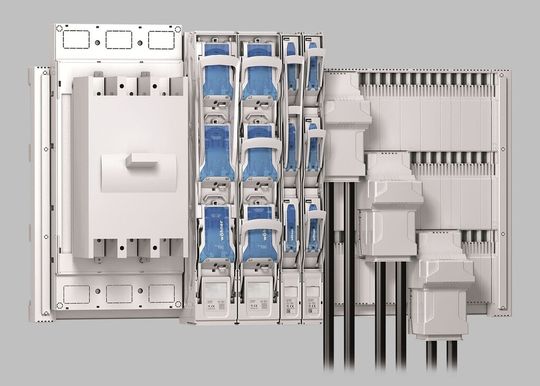 Die Montage der Systemkomponenten erfolgt laut Wöhner ohne Spezialwerkzeug und Bohrungen. Die Montage der Systemkomponenten erfolgt laut Wöhner ohne Spezialwerkzeug und Bohrungen.