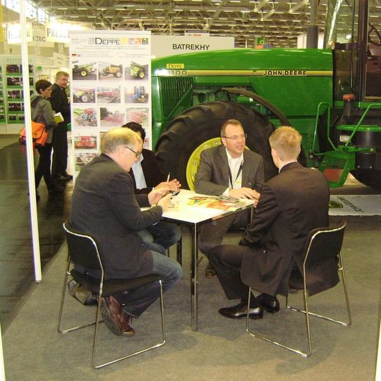 Rund zwanzig Prozent des Geschäftsanteils beim Agrar-Markt Deppe machen Gebrauchtmaschinen aus, die mehrheitlich an den Endkunden gehen.