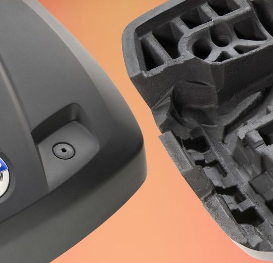 Die BASF hat jetzt einen Polyurethan-Weich-Integralschaum entwickelt, mit dem leichte Motorabdeckungen im One-Shot-Verfahren, also mit einem Material in einem Prozessschritt, hergestellt werden können. Die BASF hat jetzt einen Polyurethan-Weich-Integralschaum entwickelt, mit dem leichte Motorabdeckungen im One-Shot-Verfahren, also mit einem Material in einem Prozessschritt, hergestellt werden können.