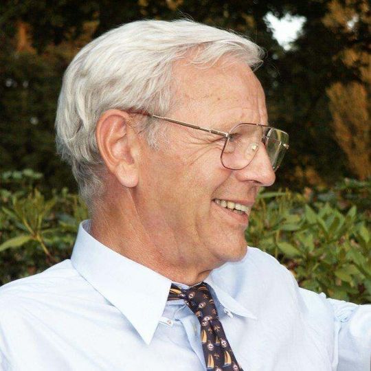 Die Branche trauert um Manfred Rütten, von 1989 bis 2000 Geschäftsführer des Bundesinnungsverbandes Deutsches Zweiradmechaniker-Handwerk, damals mit Sitz in Düsseldorf. Die Branche trauert um Manfred Rütten, von 1989 bis 2000 Geschäftsführer des Bundesinnungsverbandes Deutsches Zweiradmechaniker-Handwerk, damals mit Sitz in Düsseldorf.