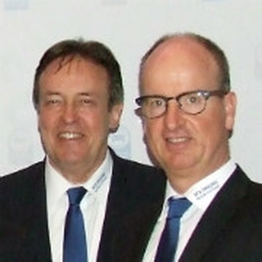 Führungsteam der Kfz-Innung Region Stuttgart: Obermeister Torsten Treiber (li.) und Geschäftsführer Christian Reher.