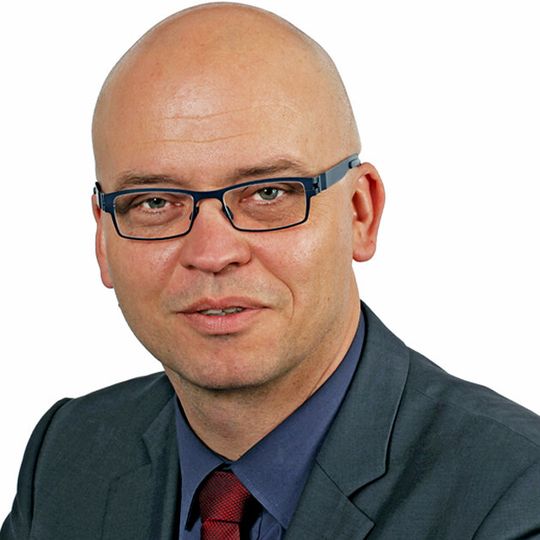 Mit Wirkung zum 1. April 2015 übernimmt Dr. Stephan Weng die Position des Chief Operating Officers bei Getrag. Mit Wirkung zum 1. April 2015 übernimmt Dr. Stephan Weng die Position des Chief Operating Officers bei Getrag.