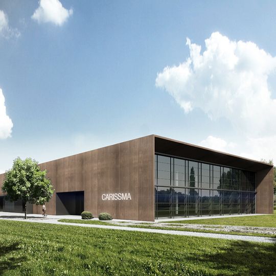 Die Frontseite des neuen Carissma Testscenters für Fahrzeuge. Die Frontseite des neuen Carissma Testscenters für Fahrzeuge.