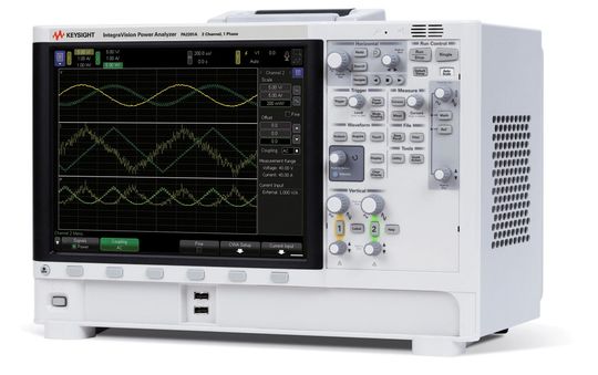 Energieverbrauch optimieren: Der IntegraVision von Keysight Technologies ist eine kombinierte Messlösung aus Leistungsmesser und Oszilloskop. Einsatz findet das Gerät überall dort, wo AC- und DC-Leistungen gemessen werden. Energieverbrauch optimieren: Der IntegraVision von Keysight Technologies ist eine kombinierte Messlösung aus Leistungsmesser und Oszilloskop. Einsatz findet das Gerät überall dort, wo AC- und DC-Leistungen gemessen werden.