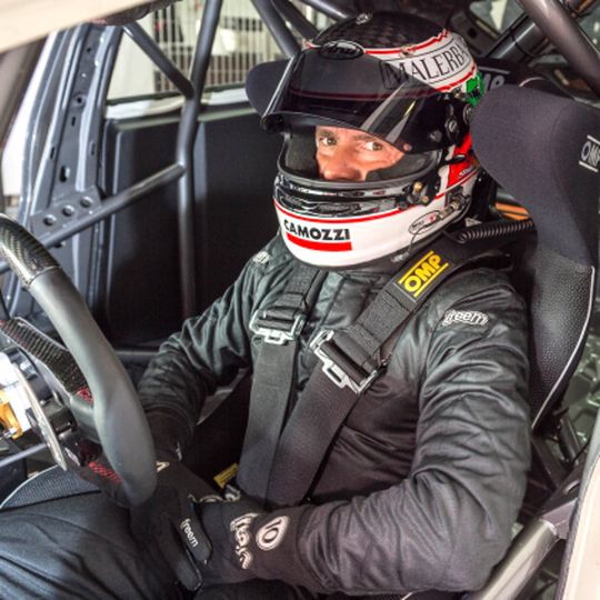 In der TCR-Tourenwagenserie werden Ponsa/OMP-Rennguerte verwendet. In der TCR-Tourenwagenserie werden Ponsa/OMP-Rennguerte verwendet.