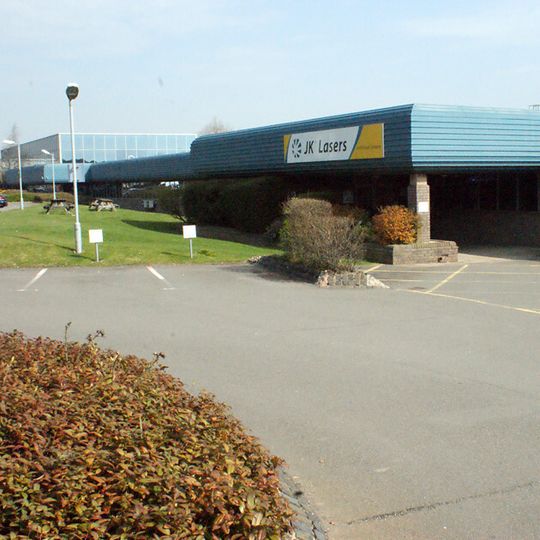 JK Laser stellt in Rugby, Großbritannien, seit 1972 Hochleistungslaser für industrielle Anwendungen her. JK Laser stellt in Rugby, Großbritannien, seit 1972 Hochleistungslaser für industrielle Anwendungen her.