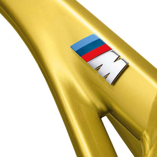Ein neues Modell der M GmbH – ohne PS-Angabe. Ein neues Modell der M GmbH – ohne PS-Angabe.