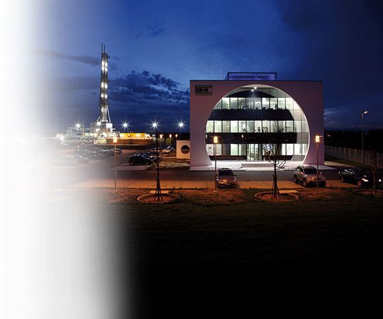 Moderne Architektur, die den Klimaschutz nicht außen vor lässt, verlangt nach ausgeklügelten Klimatisierungskonzepten. Bild: Herrenknecht Moderne Architektur, die den Klimaschutz nicht außen vor lässt, verlangt nach ausgeklügelten Klimatisierungskonzepten. Bild: Herrenknecht