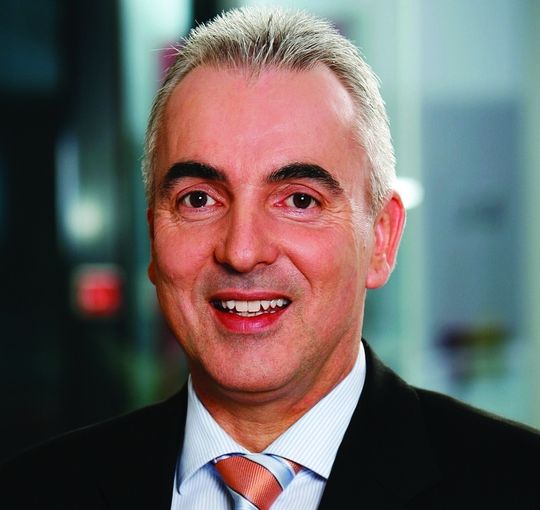 Andreas Zeitler, Symantec Vice President and Regional Manager EMEA Central Region Andreas Zeitler, Symantec Vice President and Regional Manager EMEA Central Region