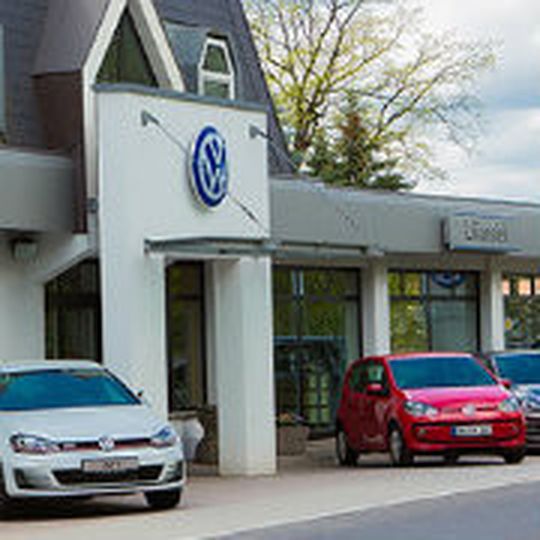 Das Autohaus Liliensiek gehört zu den topplatzierten Betrieben beim Vertriebs Award 2015. Das Autohaus Liliensiek gehört zu den topplatzierten Betrieben beim Vertriebs Award 2015.