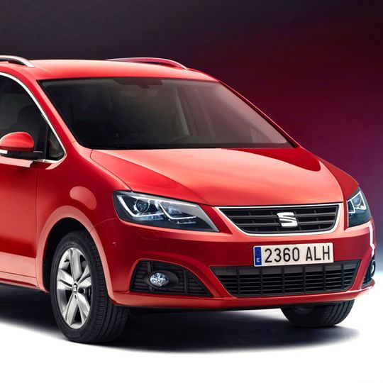 Seat hat dem Alhambra eine technische und optische Auffrischung verpasst. Seat hat dem Alhambra eine technische und optische Auffrischung verpasst.