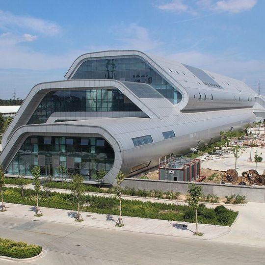 Die Linde Hydraulics GmbH and Co. KG und Weichai Power Co., Ltd., haben am 12.03.2015 die Linde Hydraulics (China) Co., Ltd gegründet und das gemeinsame Unternehmen in Weifang (China) registriert. Die Linde Hydraulics GmbH and Co. KG und Weichai Power Co., Ltd., haben am 12.03.2015 die Linde Hydraulics (China) Co., Ltd gegründet und das gemeinsame Unternehmen in Weifang (China) registriert.