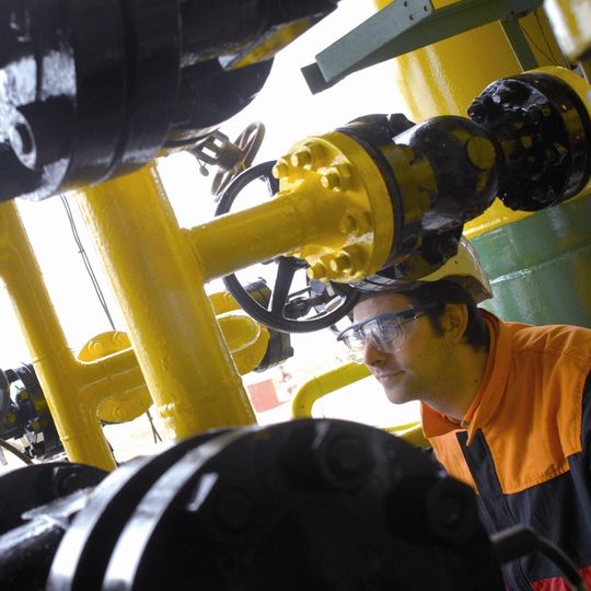 Repsol’s polyolefin first quarter sales increased by 20 per cent compared to 2014 and they restarted their updated cracker in Puertollano. Repsol’s polyolefin first quarter sales increased by 20 per cent compared to 2014 and they restarted their updated cracker in Puertollano.