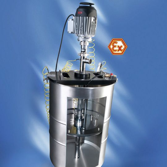 Viscoflux lite, das Fassentleerungssystem für höher viskose, gerade noch fließfähige Medien – jetzt auch in Ex-Ausführung Viscoflux lite, das Fassentleerungssystem für höher viskose, gerade noch fließfähige Medien – jetzt auch in Ex-Ausführung