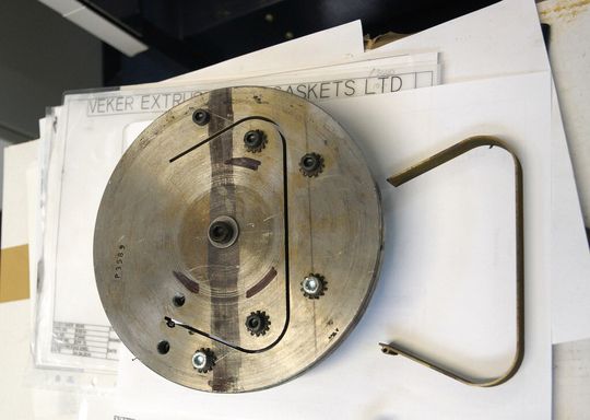 With the new EDM machine, Veker Extrusions and Gaskets enlarged their working capacity. With the new EDM machine, Veker Extrusions and Gaskets enlarged their working capacity.