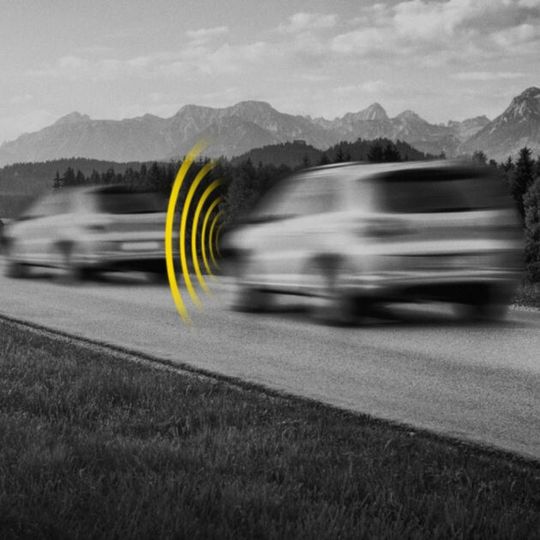 38 Prozent weniger Auffahrunfälle registriert die Studie mit Notbremsassistenten. 38 Prozent weniger Auffahrunfälle registriert die Studie mit Notbremsassistenten.