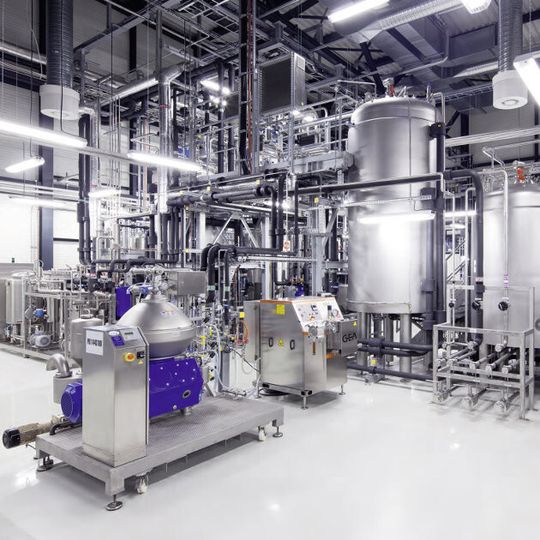 Audi und Global Bioenergies entwickeln am synthetischen Kraftstoff. Audi und Global Bioenergies entwickeln am synthetischen Kraftstoff.