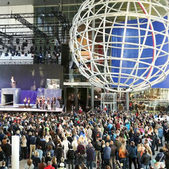 Über 35.000 Gäste feierten am vergangenen Wochenende den Geburtstag der VW-Autostadt in Wolfsburg. Über 35.000 Gäste feierten am vergangenen Wochenende den Geburtstag der VW-Autostadt in Wolfsburg.